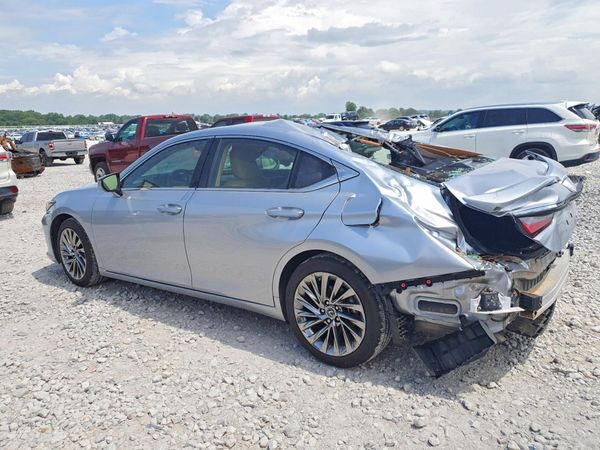 2025 LEXUS ES 300H 300h Ultra Luxury