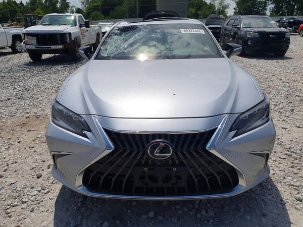 2025 LEXUS ES 300H 300h Ultra Luxury