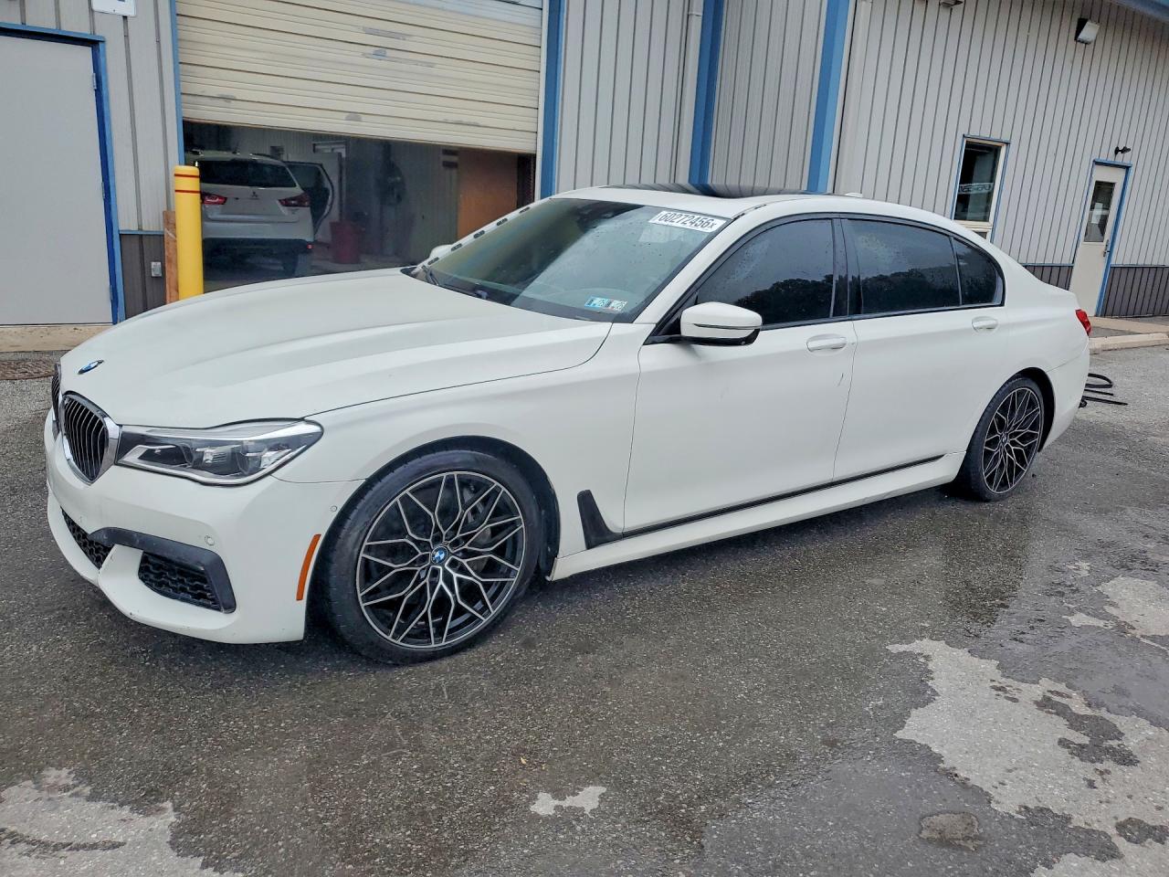 2018 BMW 750 xDrive