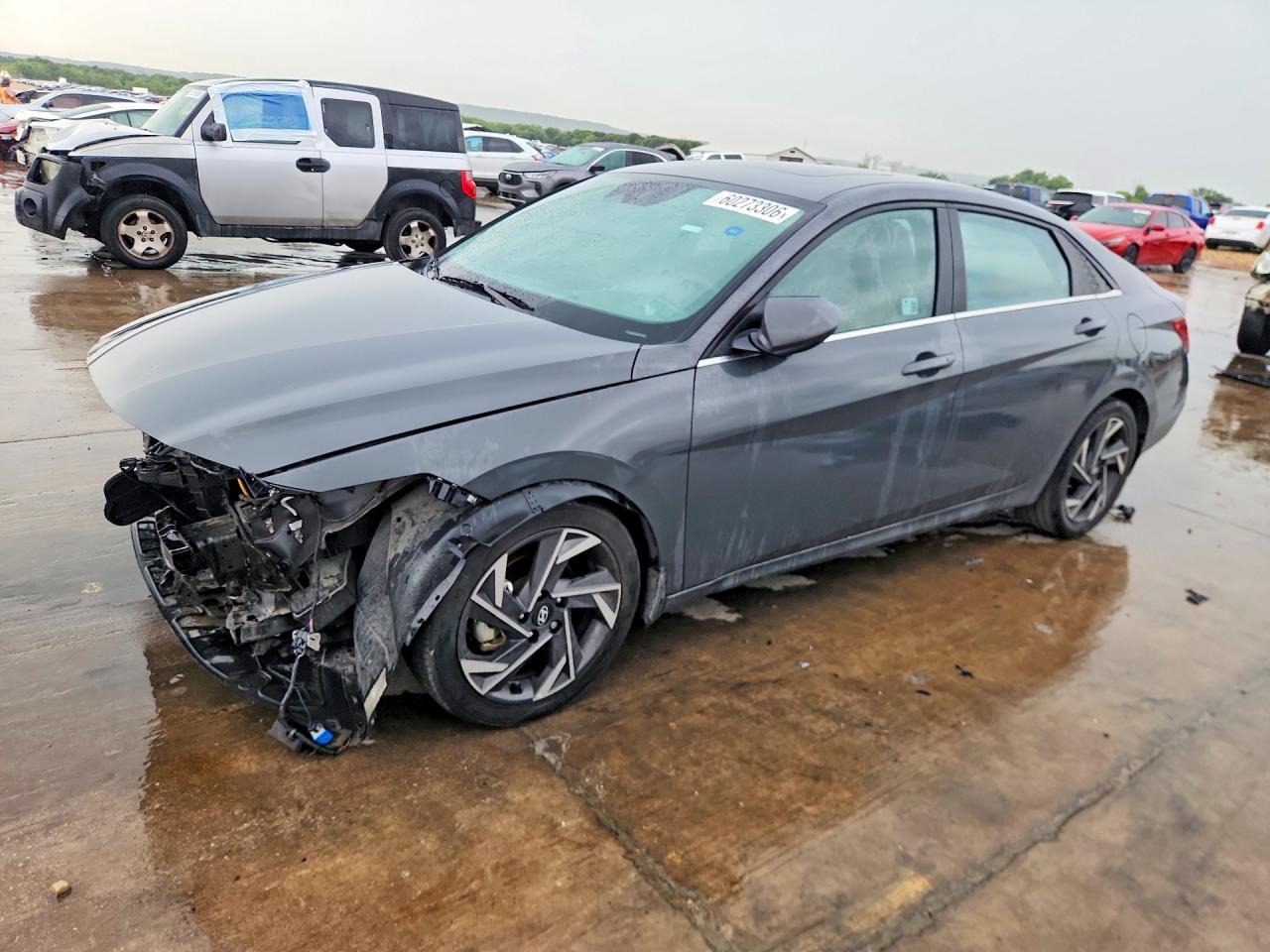 2024 HYUNDAI ELANTRA