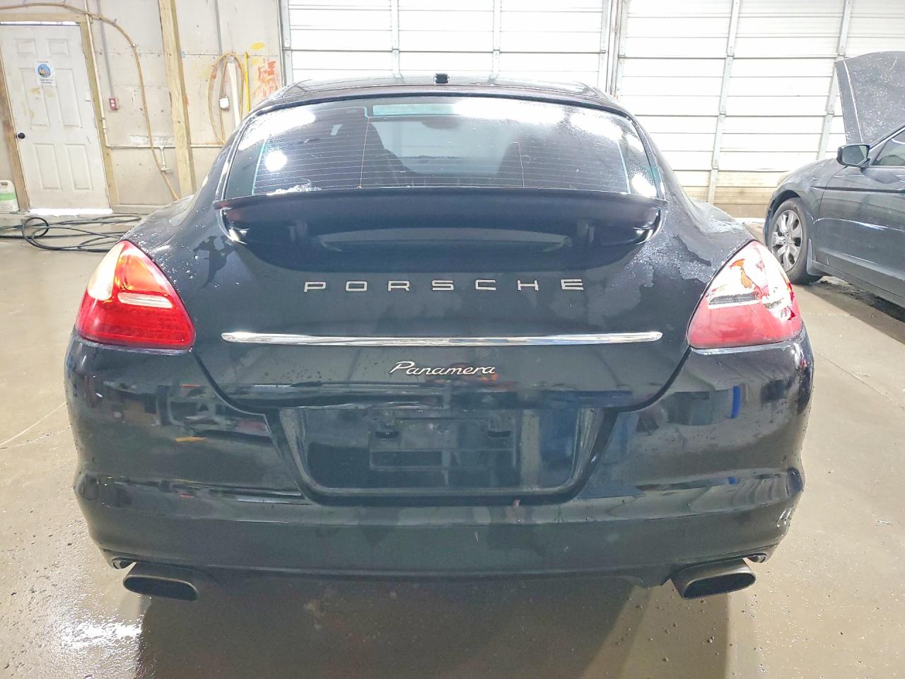 2012 PORSCHE PANAMERA Base (2WD), 4 (4WD)
