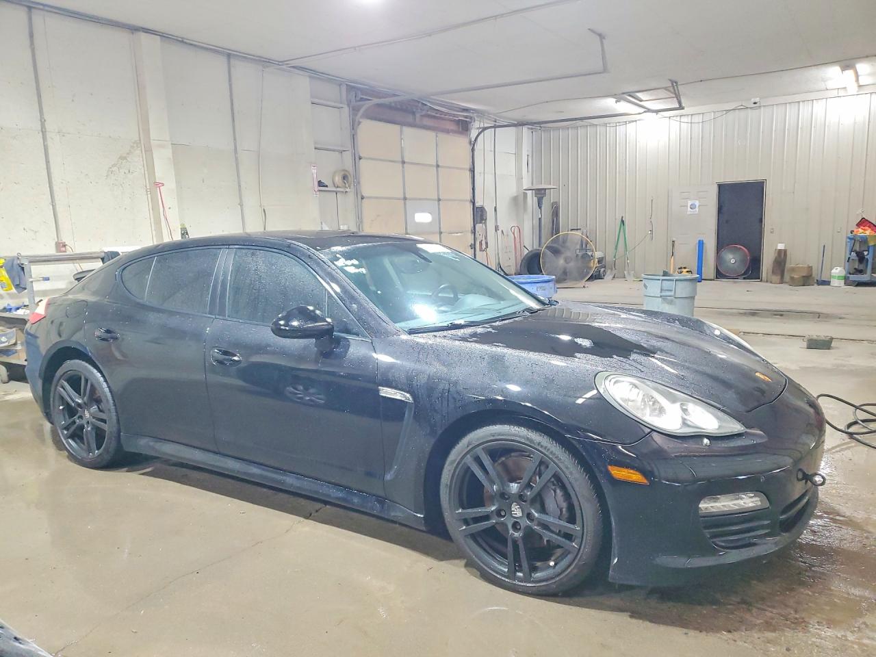 2012 PORSCHE PANAMERA Base (2WD), 4 (4WD)