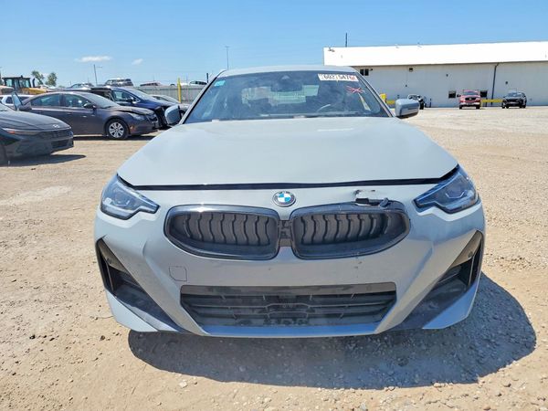 2024 BMW 230I