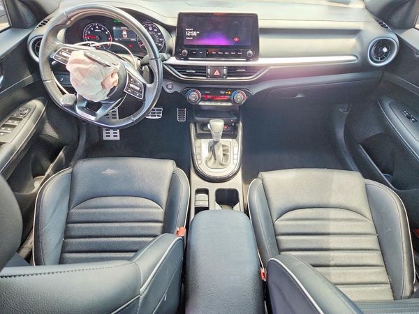 2024 KIA FORTE GT Line