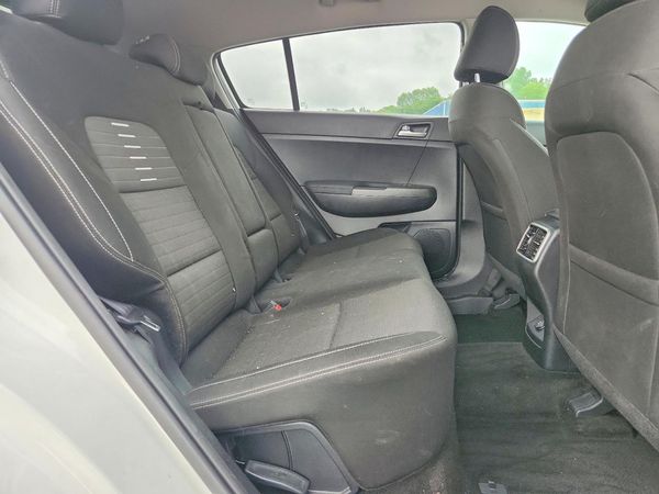 2022 KIA SPORTAGE LX, LX Value Edition Pkg