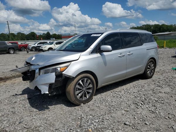 2016 KIA SEDONA