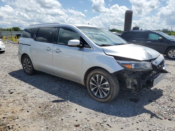 2016 KIA SEDONA