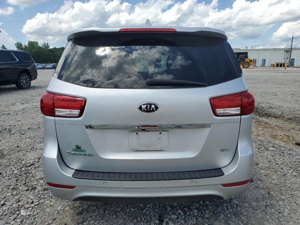 2016 KIA SEDONA