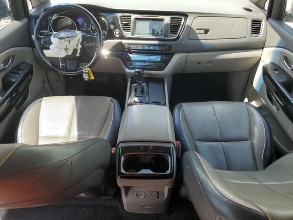 2016 KIA SEDONA