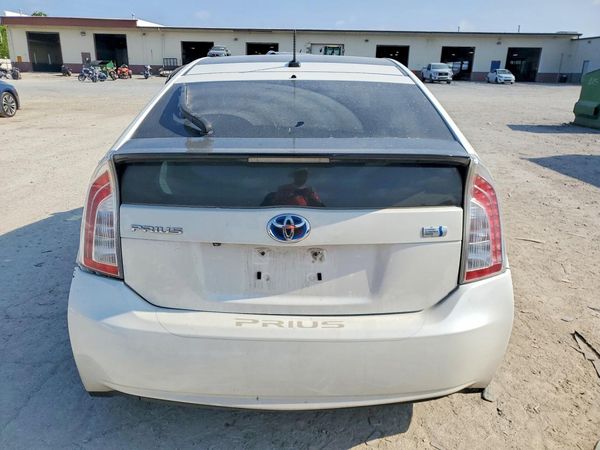 2012 TOYOTA PRIUS