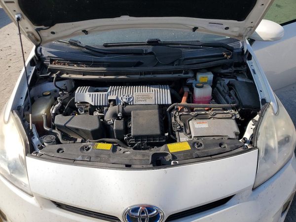 2012 TOYOTA PRIUS