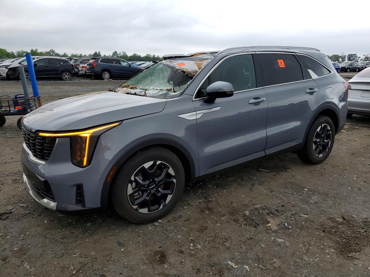 2024 KIA SORENTO S