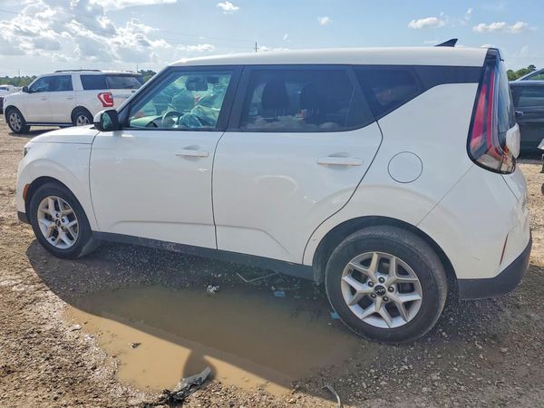 2024 KIA SOUL LX, S