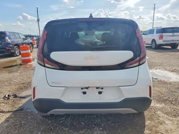 2024 KIA SOUL LX, S