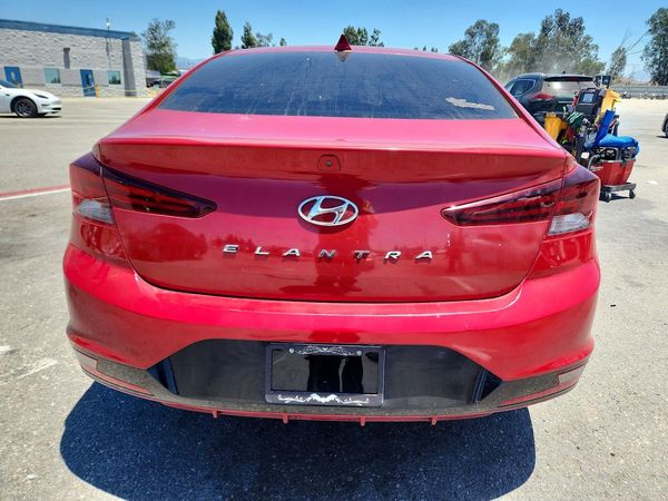 2019 HYUNDAI ELANTRA