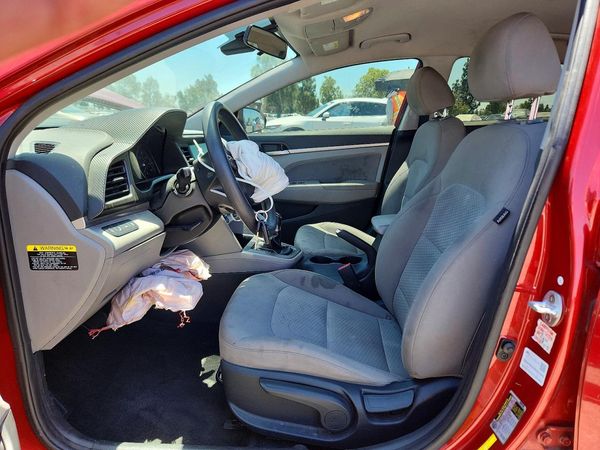 2019 HYUNDAI ELANTRA