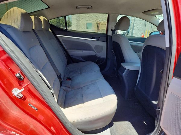 2019 HYUNDAI ELANTRA