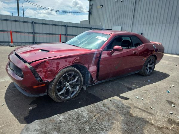 2018 DODGE CHALLENGER SXT