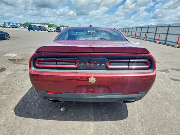 2018 DODGE CHALLENGER SXT