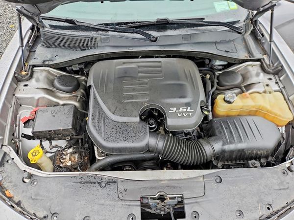 2018 DODGE CHARGER SXT Plus