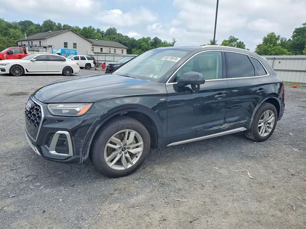 2022 AUDI Q5 S Line quattro Premium