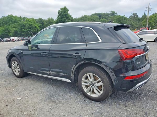2022 AUDI Q5 S Line quattro Premium