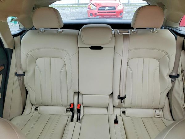 2022 AUDI Q5 S Line quattro Premium