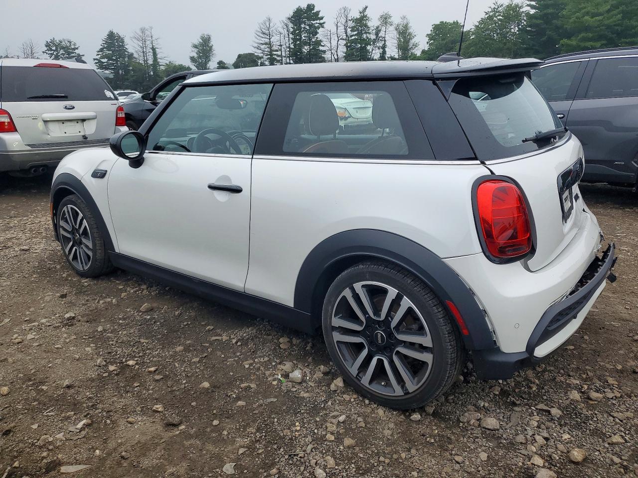 2024 MINI COOPER