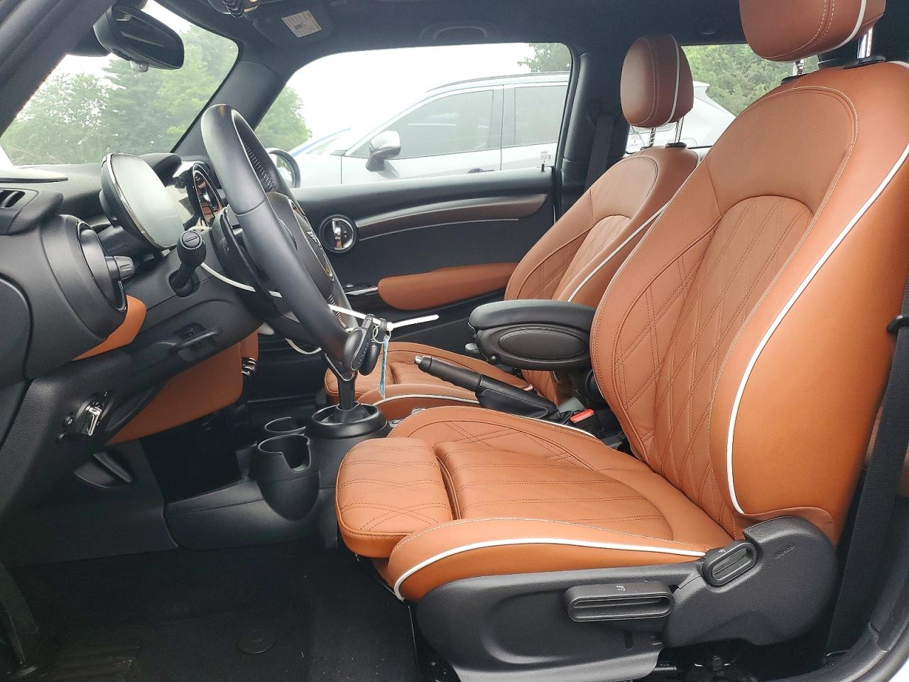2024 MINI COOPER