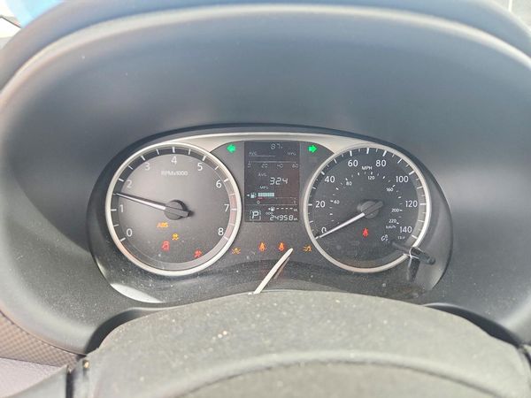 2021 NISSAN KICKS S