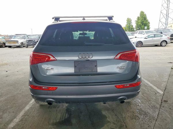 2012 AUDI Q5 Premium Plus
