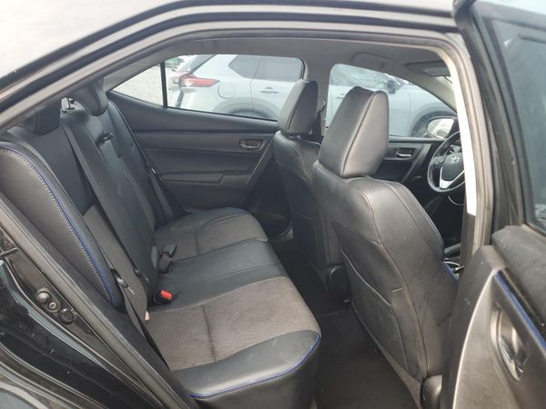 2018 TOYOTA COROLLA