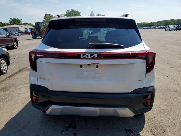 2026 KIA SELTOS EX