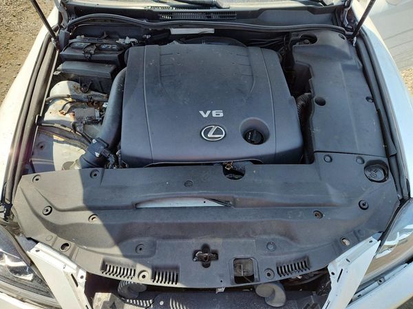 2013 LEXUS IS 250
