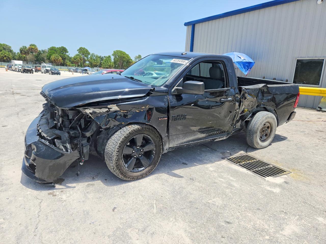 2016 RAM 1500 ST