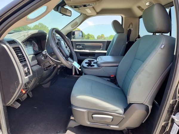 2016 RAM 1500 ST