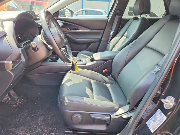 2023 MAZDA CX-30 Select Package
