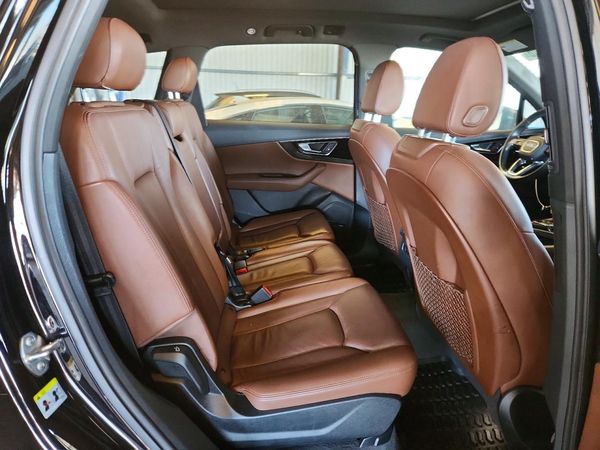 2019 AUDI Q7