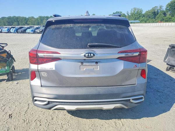 2021 KIA SELTOS S