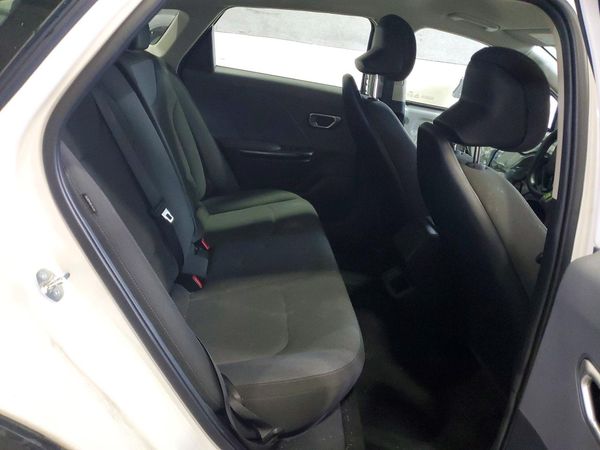 2025 KIA K4 LX, LXS