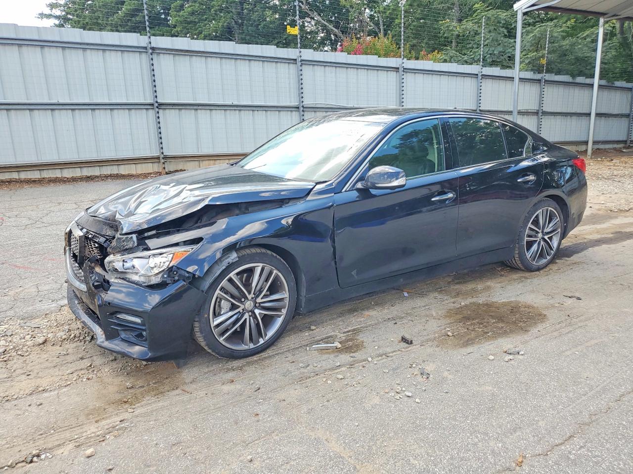 2015 INFINITI Q50