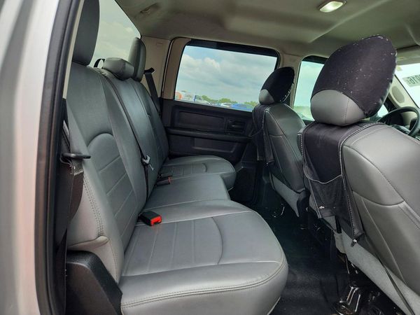 2018 RAM 2500 ST CREW CAB 4X4