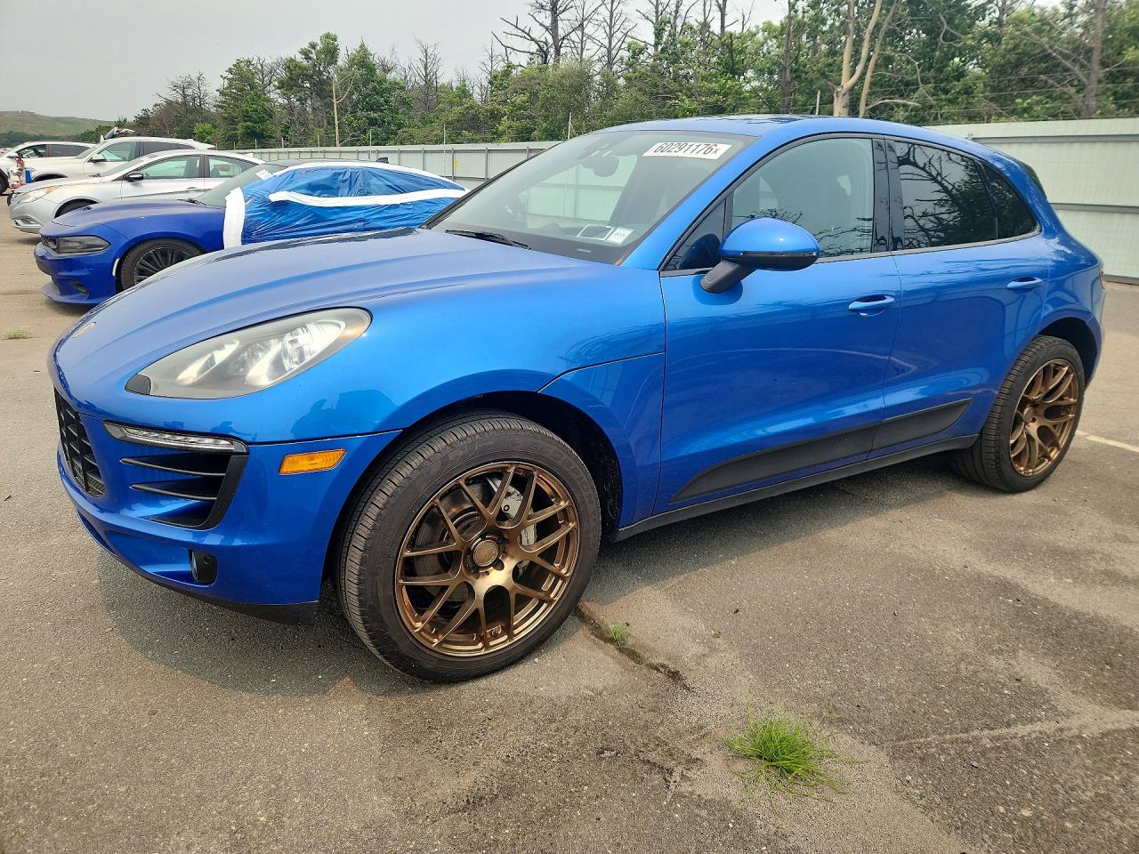 2017 PORSCHE MACAN