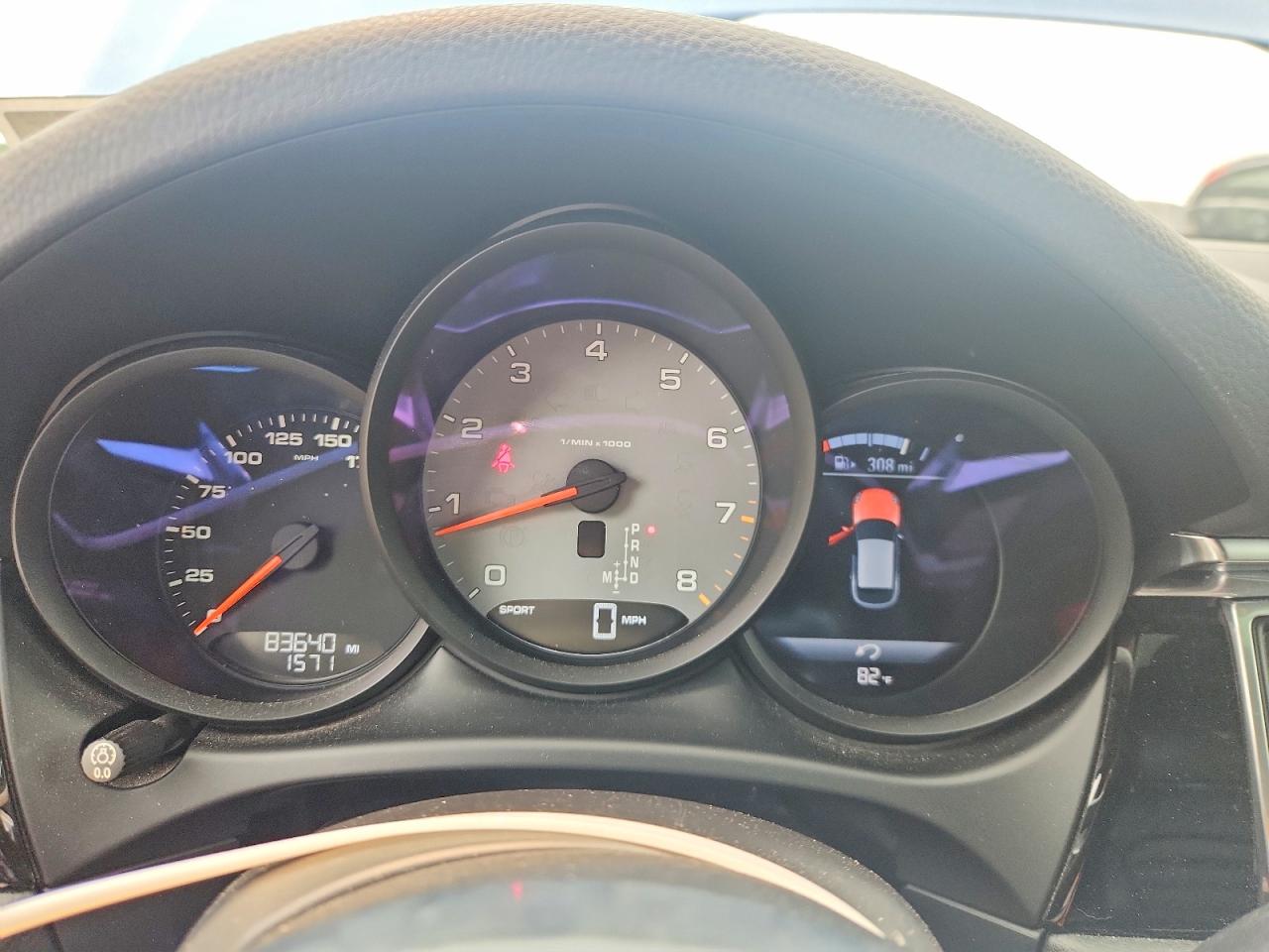 2017 PORSCHE MACAN