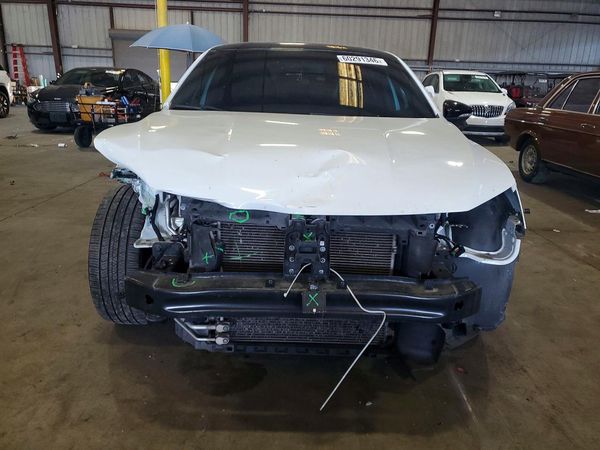 2018 VOLKSWAGEN PASSAT