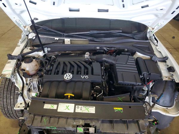 2018 VOLKSWAGEN PASSAT