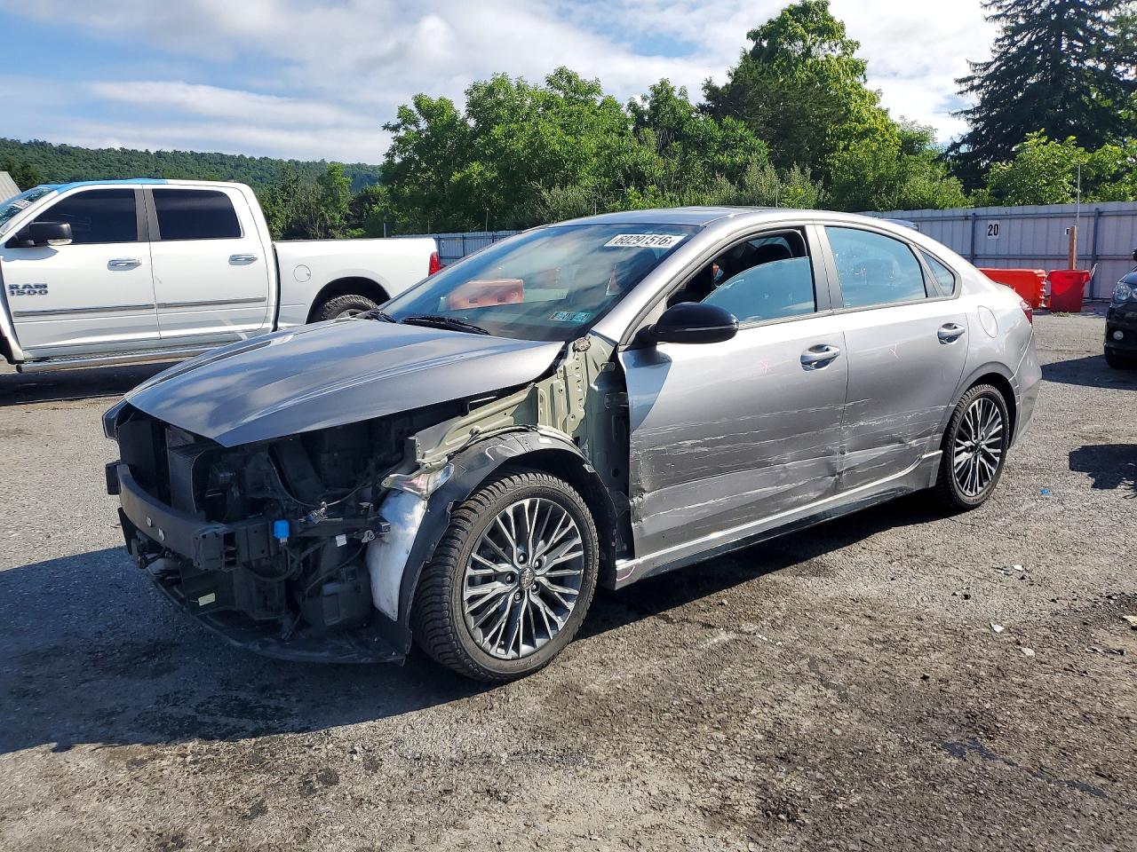 2023 KIA FORTE GT Line