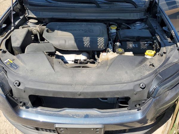 2019 JEEP CHEROKEE LATITUDE FWD