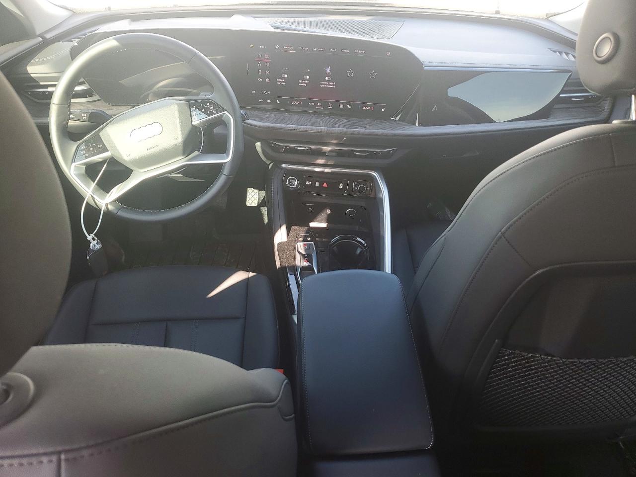 2025 AUDI Q5 quattro Premium