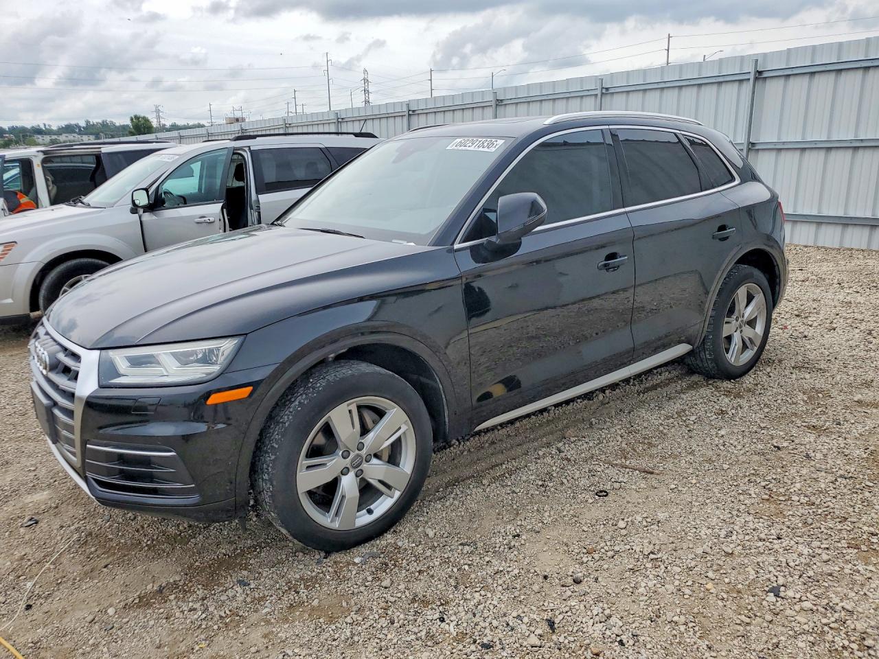 2018 AUDI Q5 quattro Premium Plus